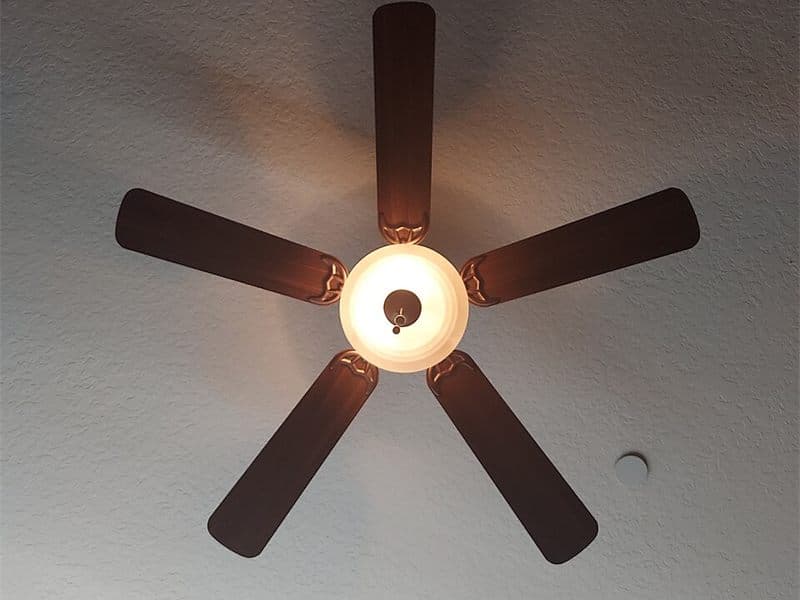 Ventilador de techo moderno