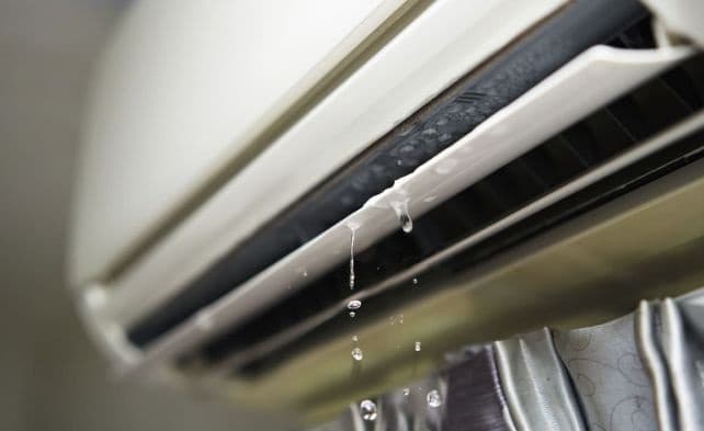 Aire acondicionado con goteo de agua