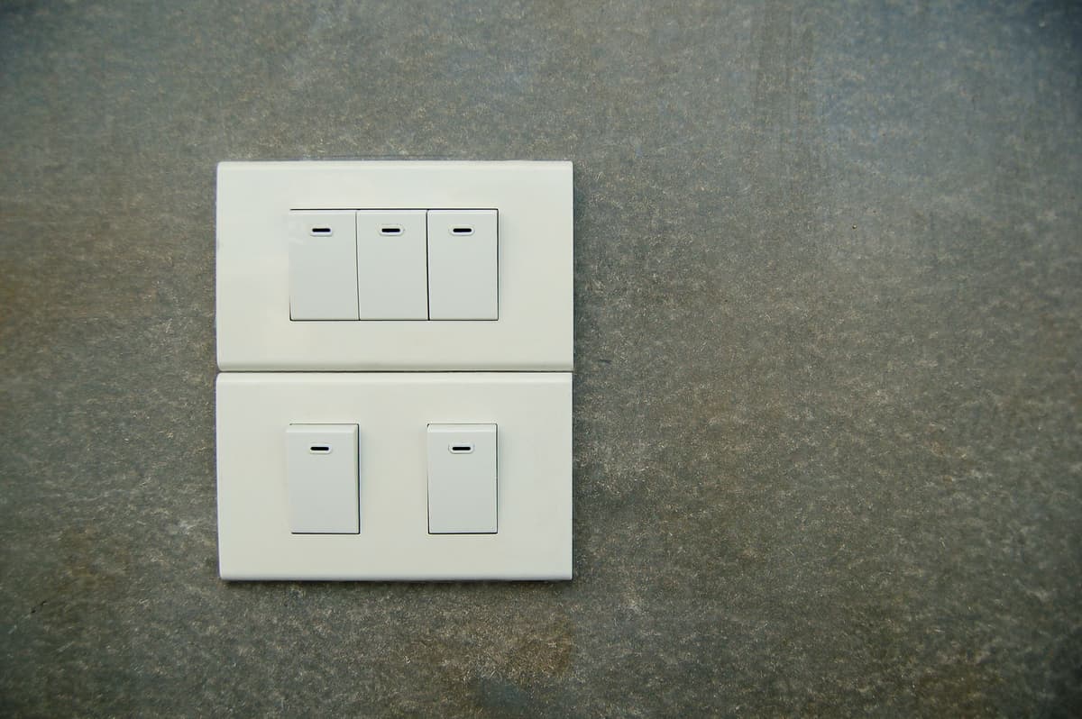 Interruptor de luz de pared